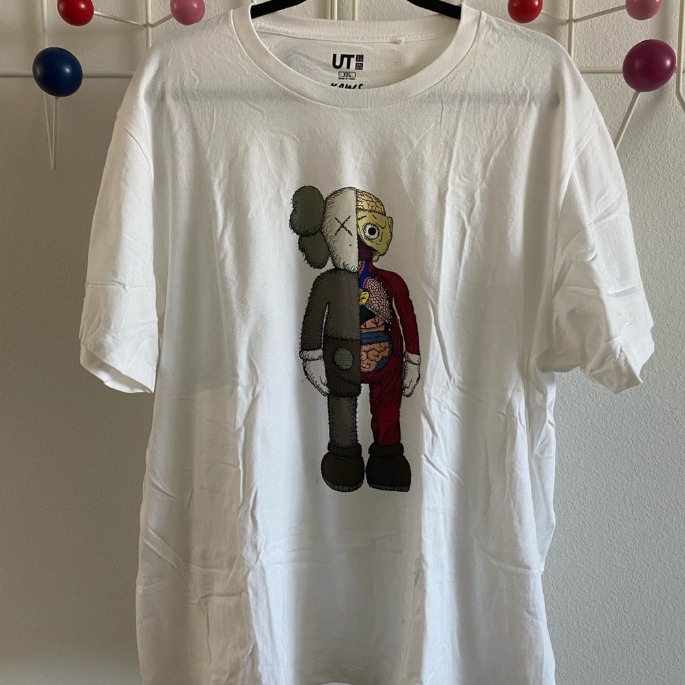 Kaws x Uniqlo Flayed Companion T-Shirt XXL